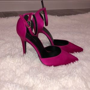 New Look dark pink heels with pointed toe